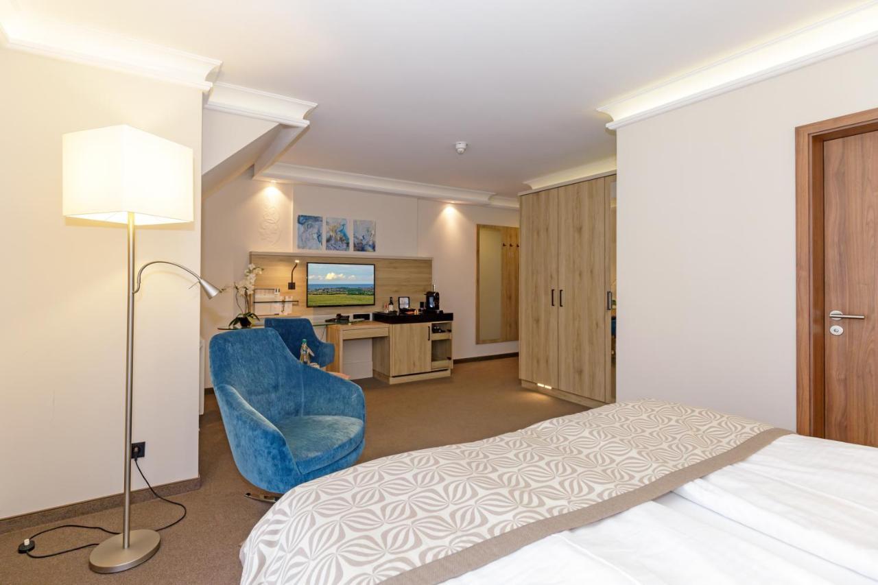 Ostseebad Kühlungsborn Hotel Am Strand מראה חיצוני תמונה